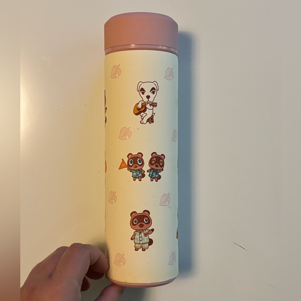 ANIMAL CROSSING Water Bottle (USED)